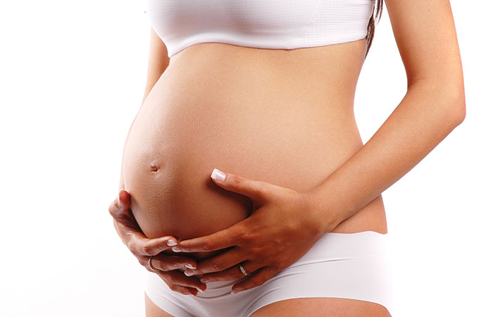 عملية شفط الدهون مع الولادة القيصرية
